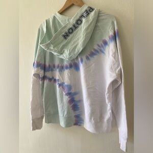 Peloton Soft QuarterZip Tye Die Pullover MEDIUM
